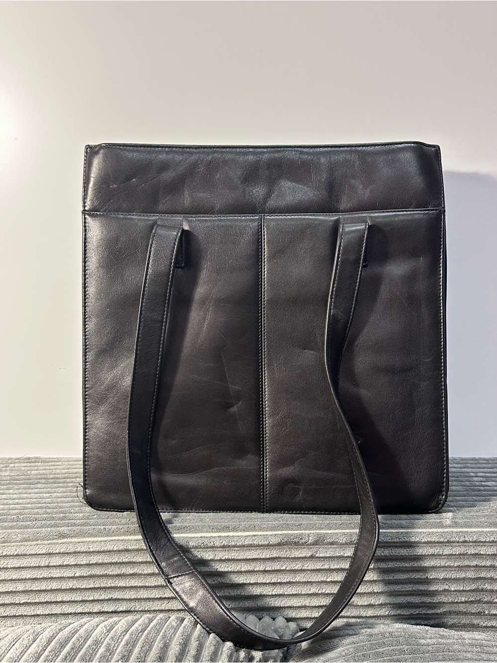 Wilson’s Leather Black Tote Bag / Briefcase-Style Tablet Bag